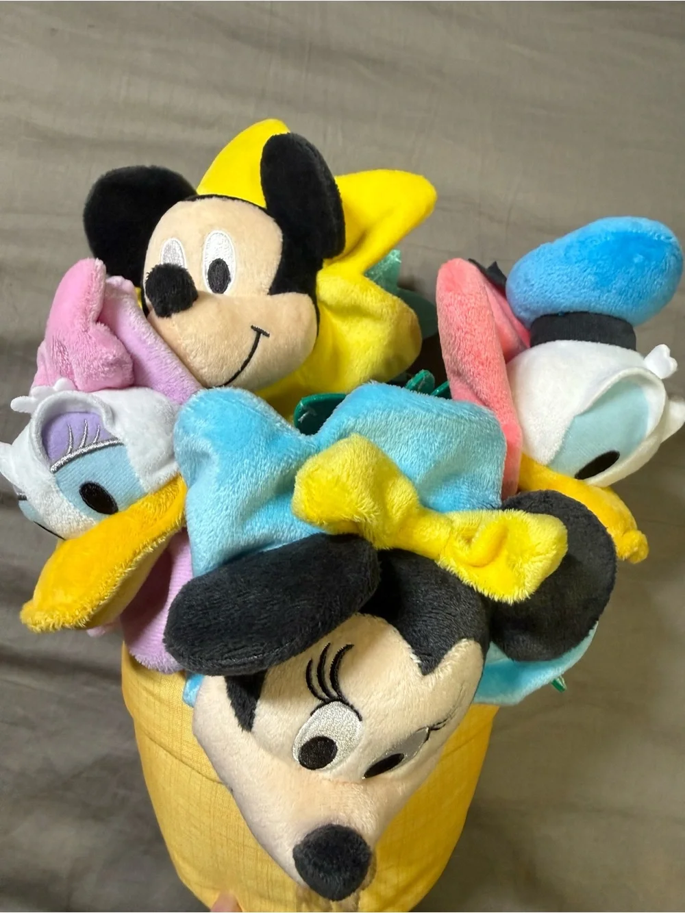 Disney Blooming Buddies Mickey Minnie Donald Daisy Plush Flower Pot Rare